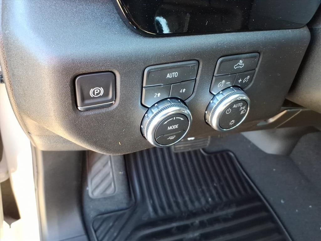 2026 GMC Sierra 1500 SLE - Photo 10
