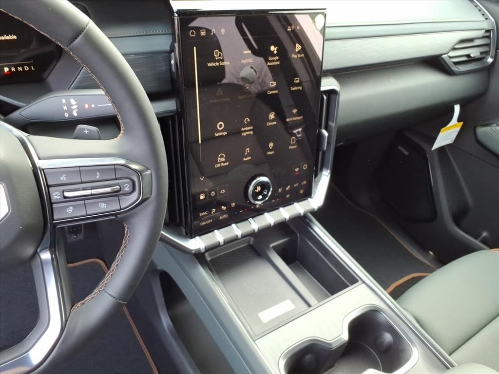 2026 GMC Acadia AT4 - Photo 16