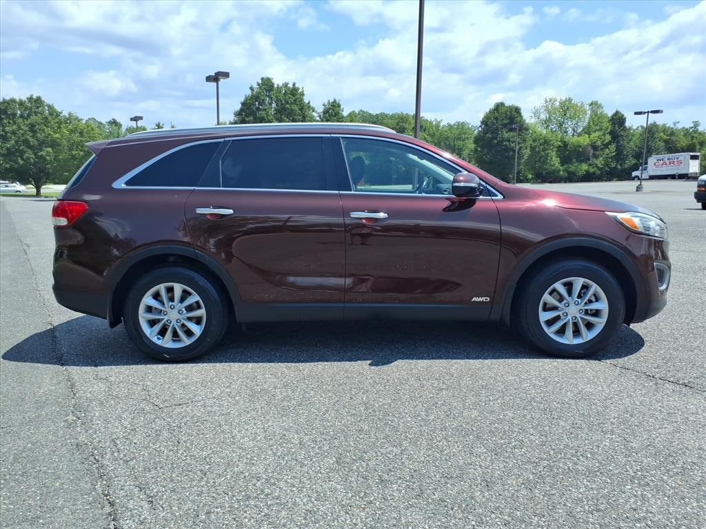 Used 2016 Kia Sorento LX
