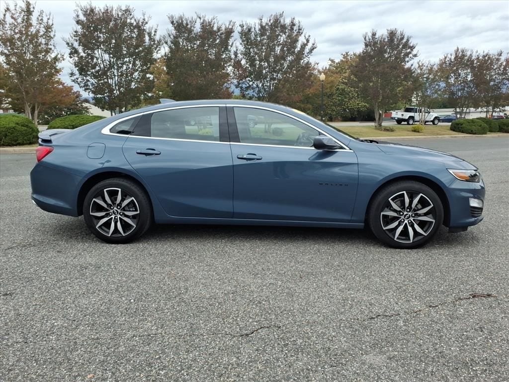 Used 2024 Chevrolet Malibu RS Car