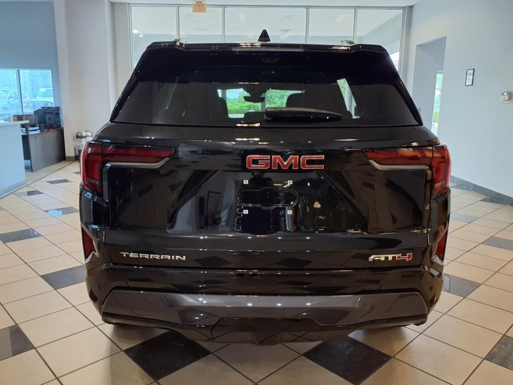 2026 GMC Terrain AT4 - Photo 8