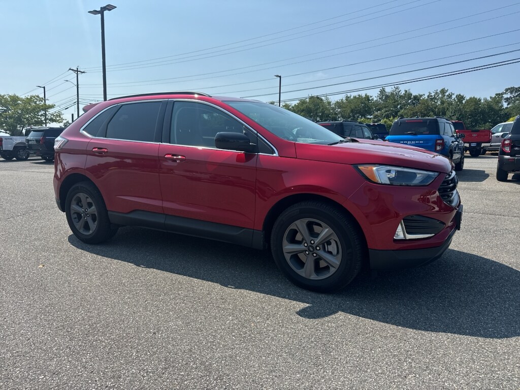 Used 2022 Ford Edge SEL