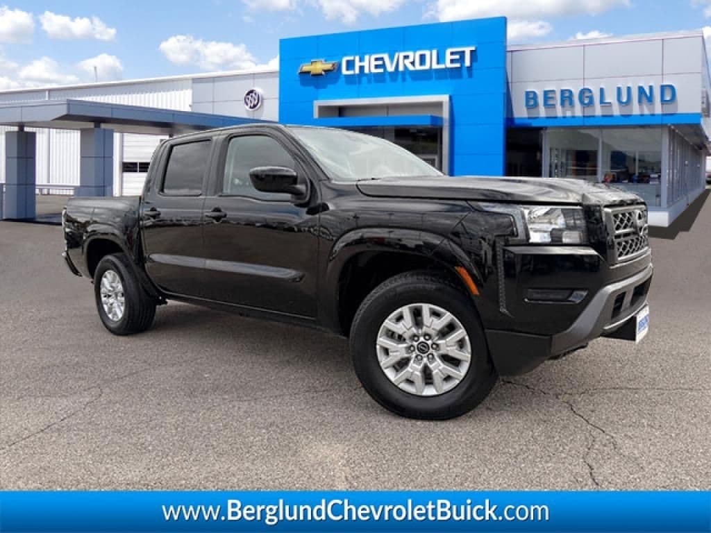 Used 2023 Nissan Frontier SV