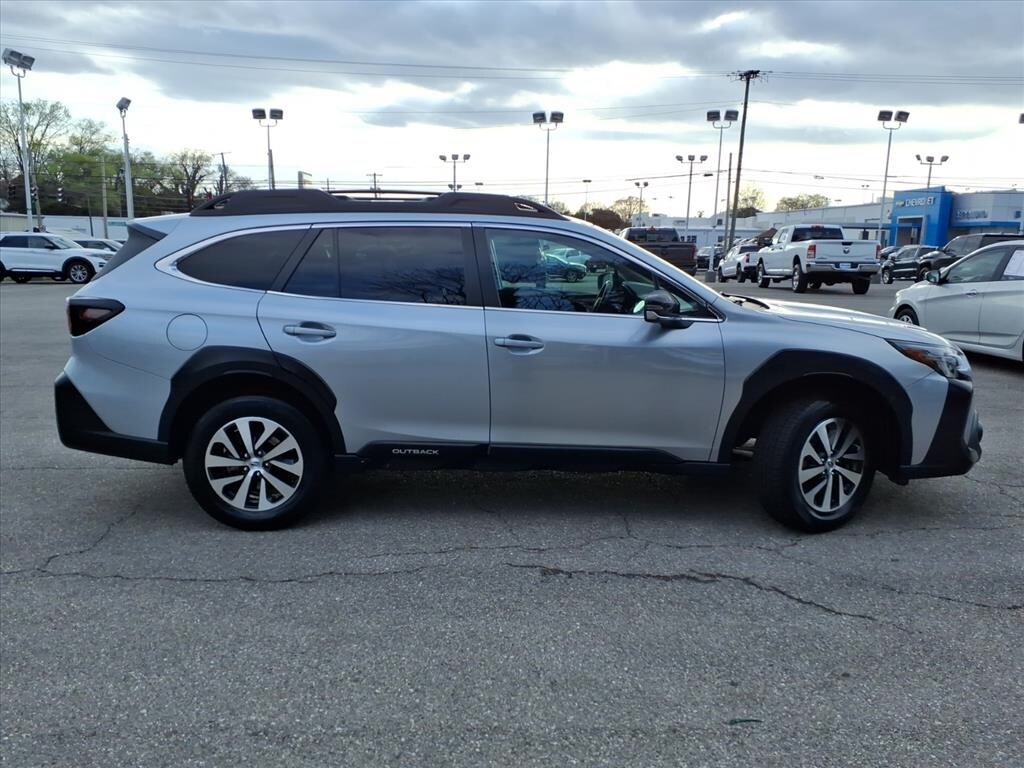 Used 2023 Subaru Outback Premium
