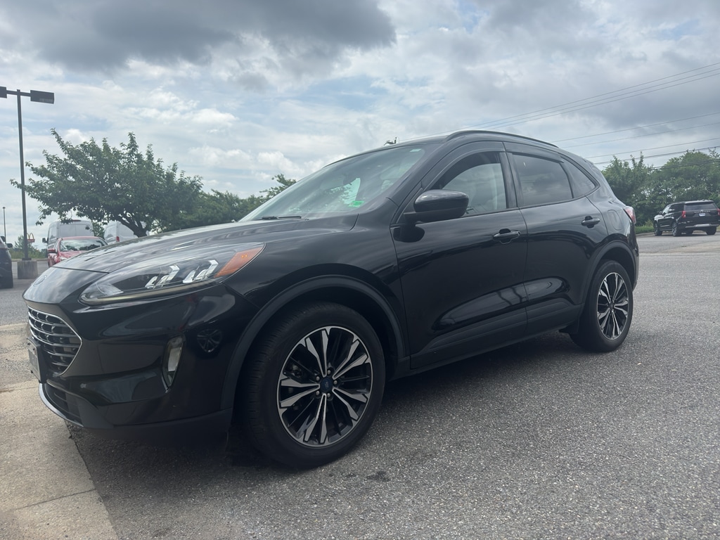 Used 2021 Ford Escape SEL