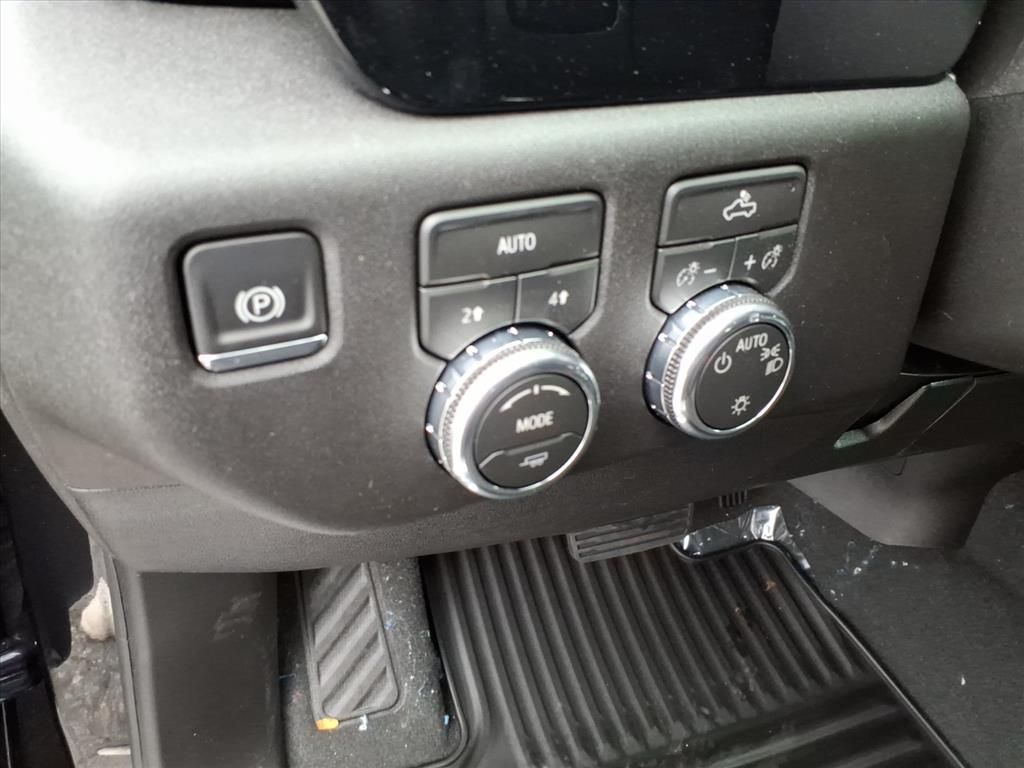 2026 GMC Sierra 1500 SLE - Photo 10