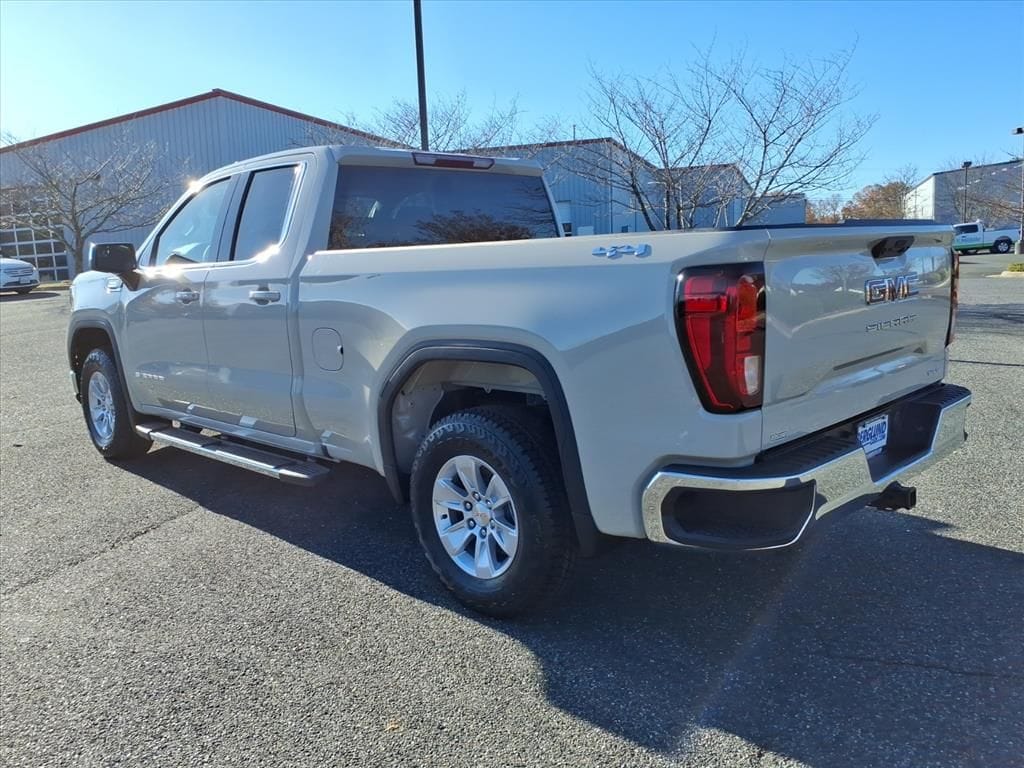 2026 GMC Sierra 1500 SLE - Photo 7
