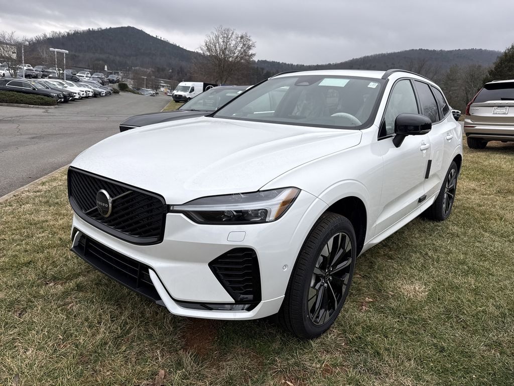 New 2026 Volvo XC60 Plus Sport Utility