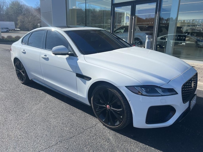 2021 Jaguar XF R-Dynamic SE Sedan