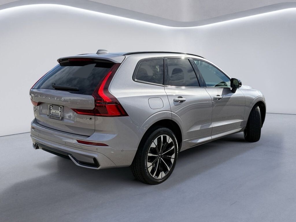 New 2026 Volvo XC60 Plus Sport Utility