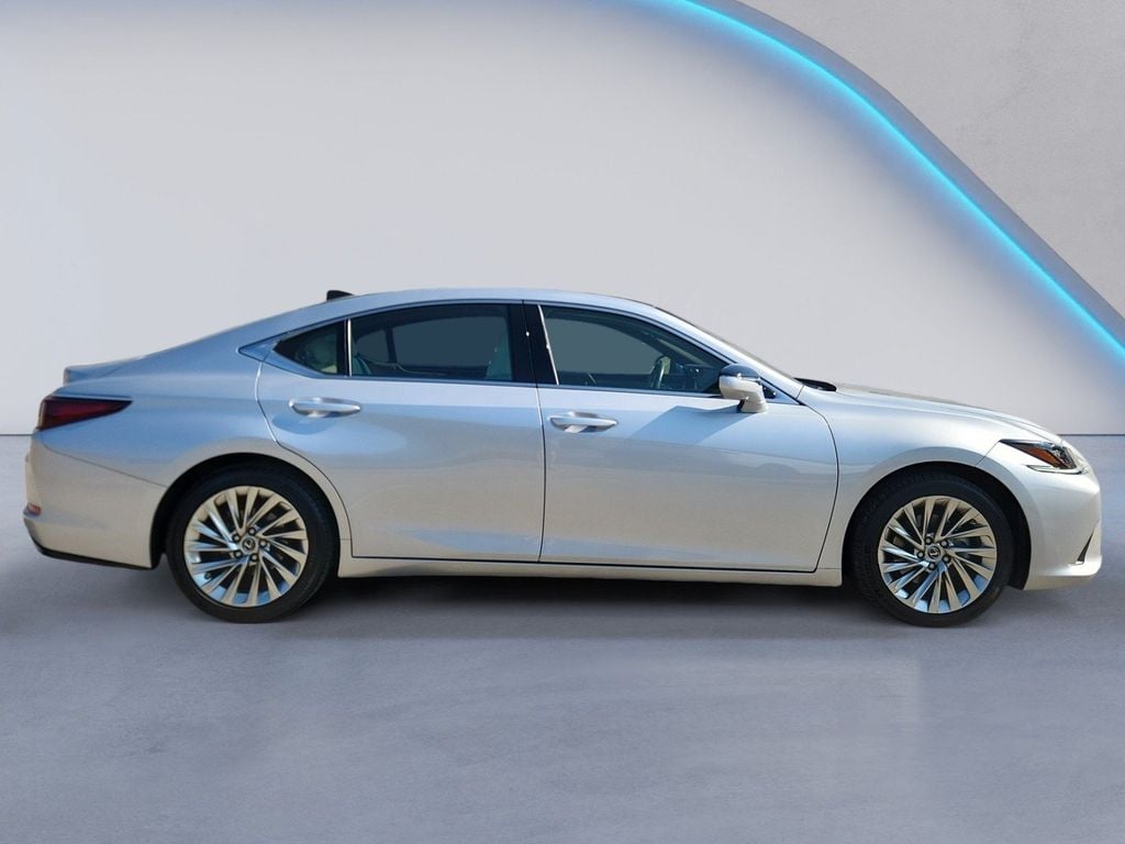 Used 2021 Lexus ES 350 Ultra Luxury Sedan