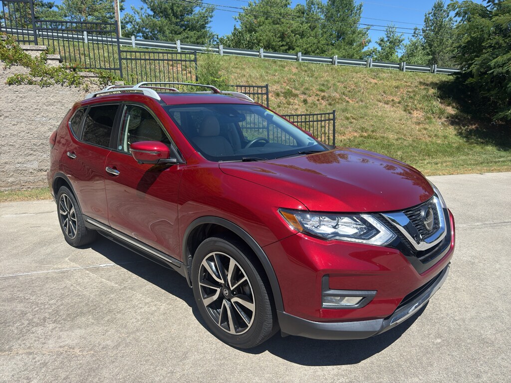 Used 2020 Nissan Rogue SL Sport Utility