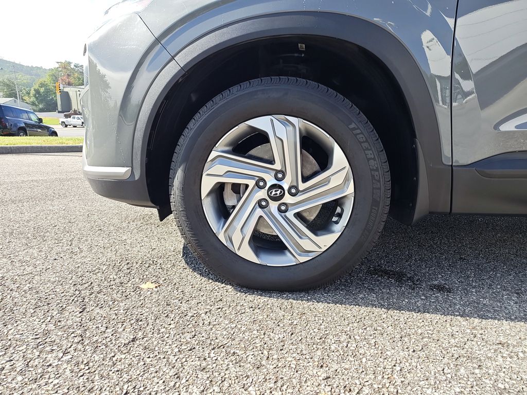 2023 Hyundai Santa Fe SE Sport photo 4