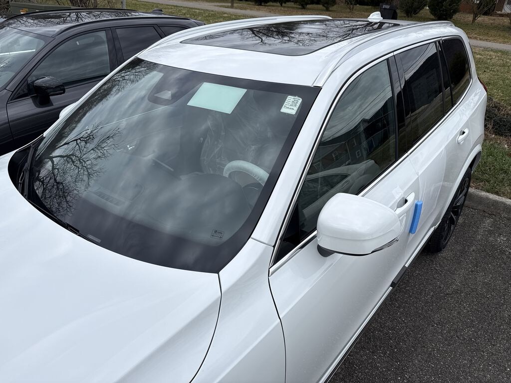 New 2026 Volvo XC90 Plus Sport Utility