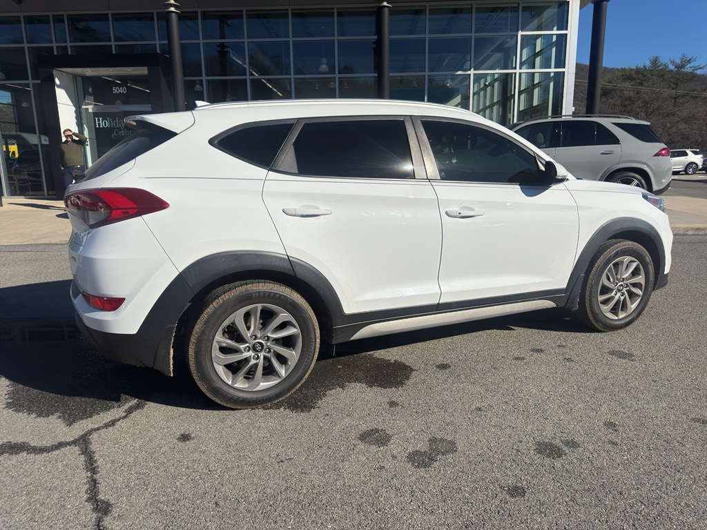 Used 2017 Hyundai Tucson SE Plus Sport Utility