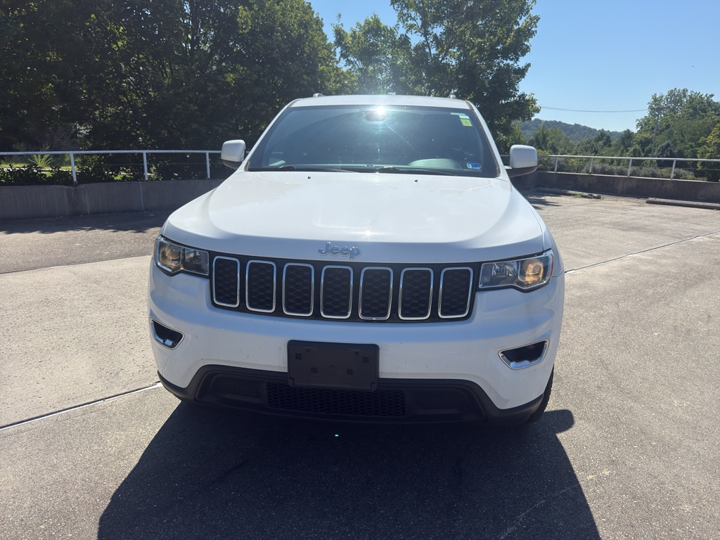 Used 2020 Jeep Grand Cherokee Laredo E Sport Utility