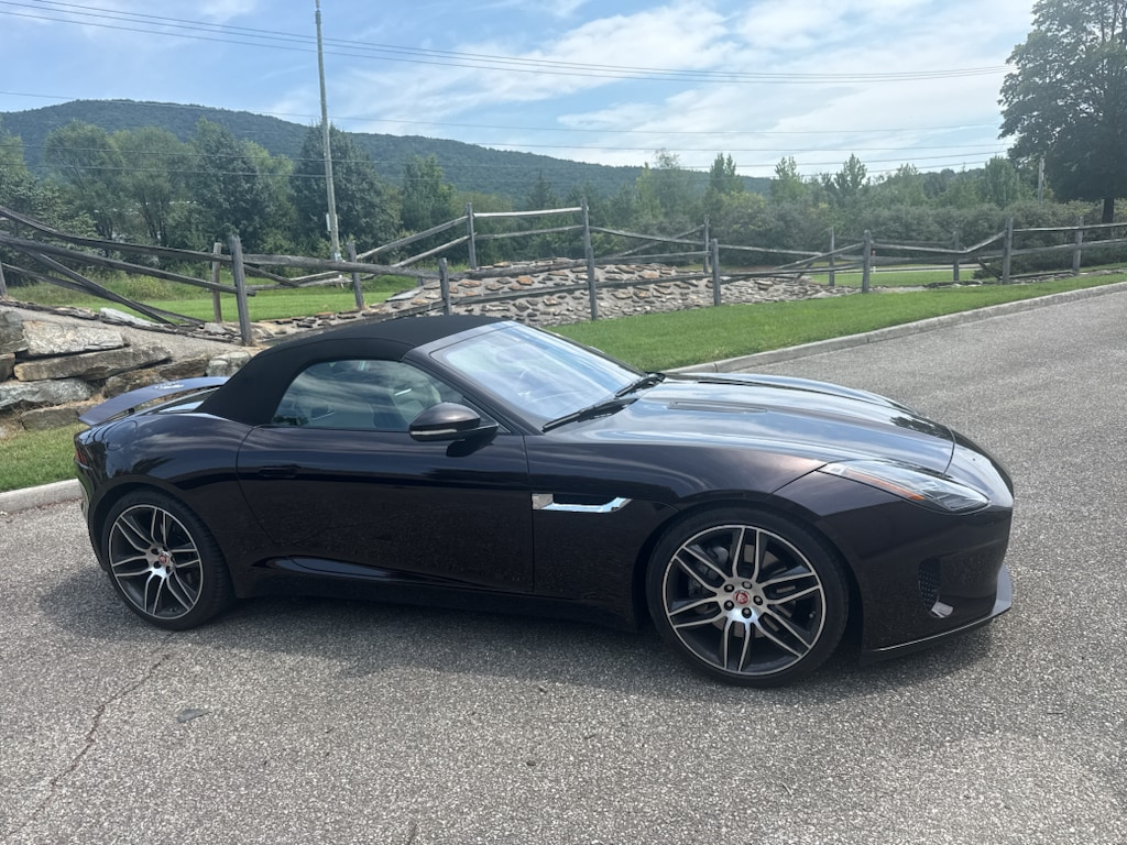 2020 Jaguar F-Type Base - Photo 8