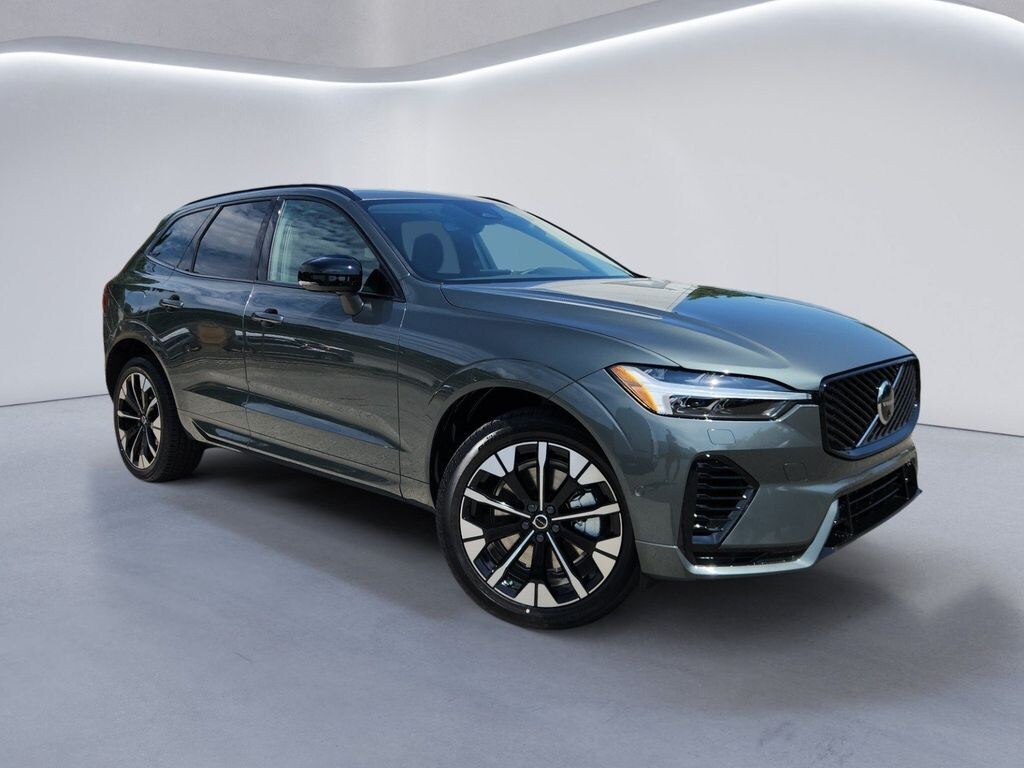 New 2026 Volvo XC60 Plus Sport Utility