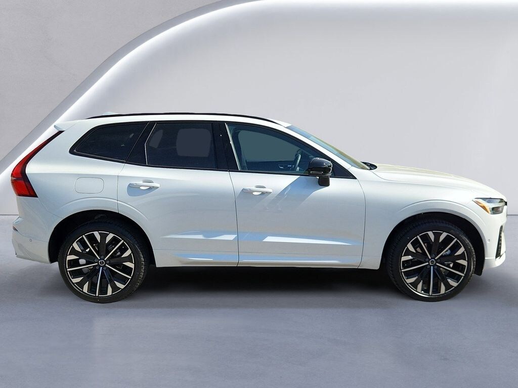 New 2026 Volvo XC60 Ultra Sport Utility