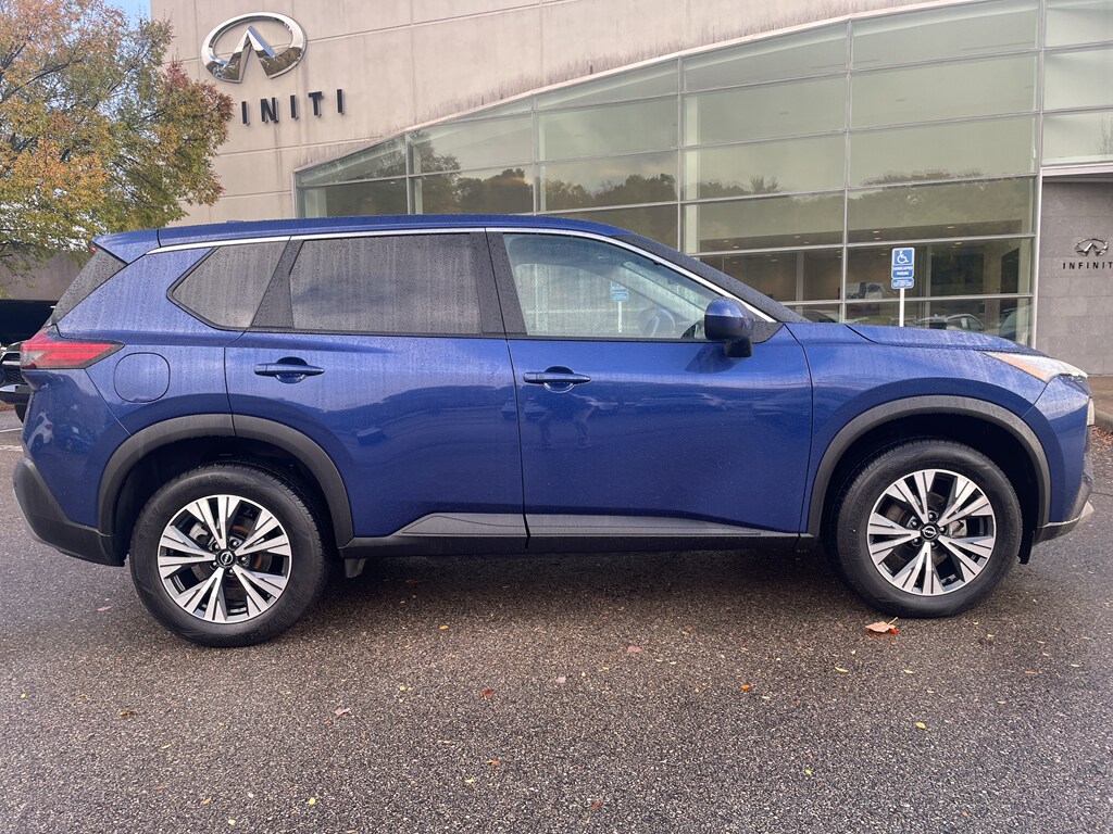 Used 2023 Nissan Rogue SV SUV