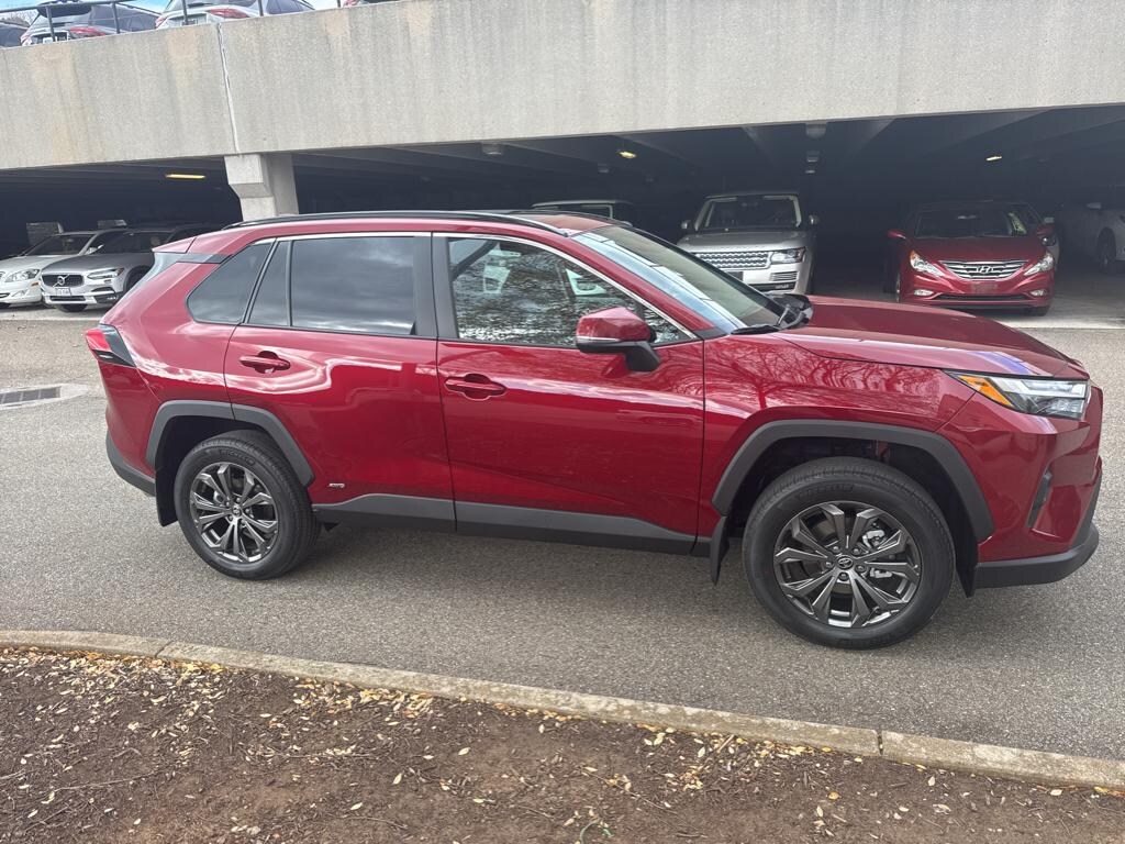 Used 2025 Toyota RAV4 Hybrid Hybrid XLE Premium Sport Utility