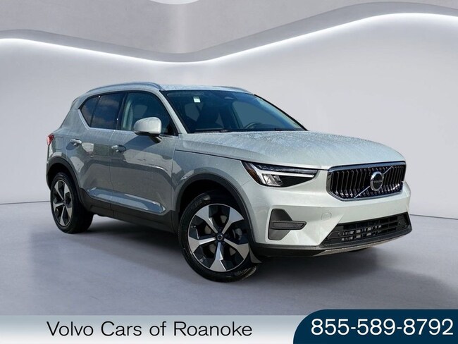 2025 Volvo XC40 Core Bright Theme SUV