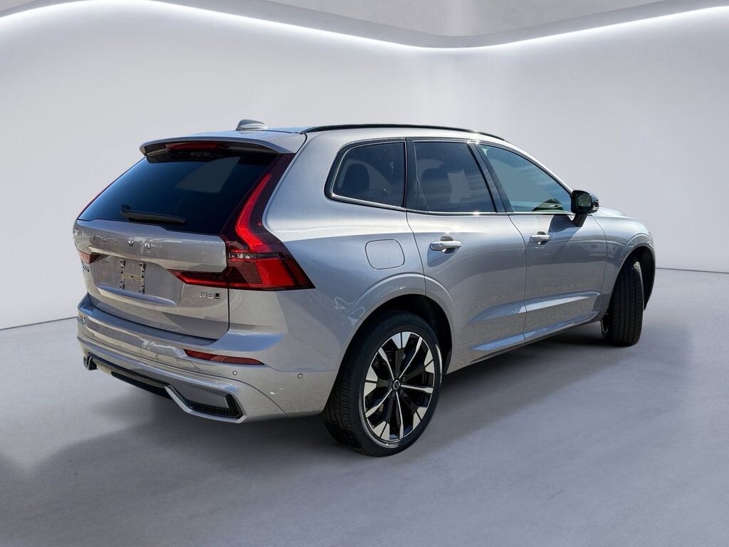 New 2026 Volvo XC60 Plus SUV