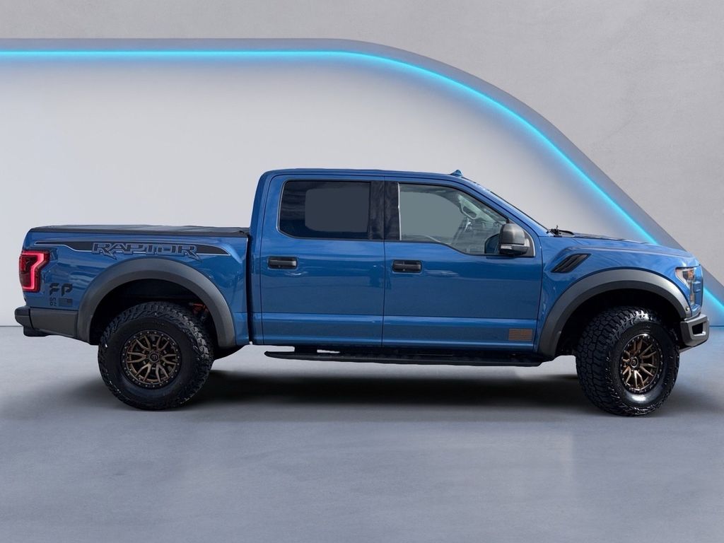 2019 Ford F-150 Raptor photo 3