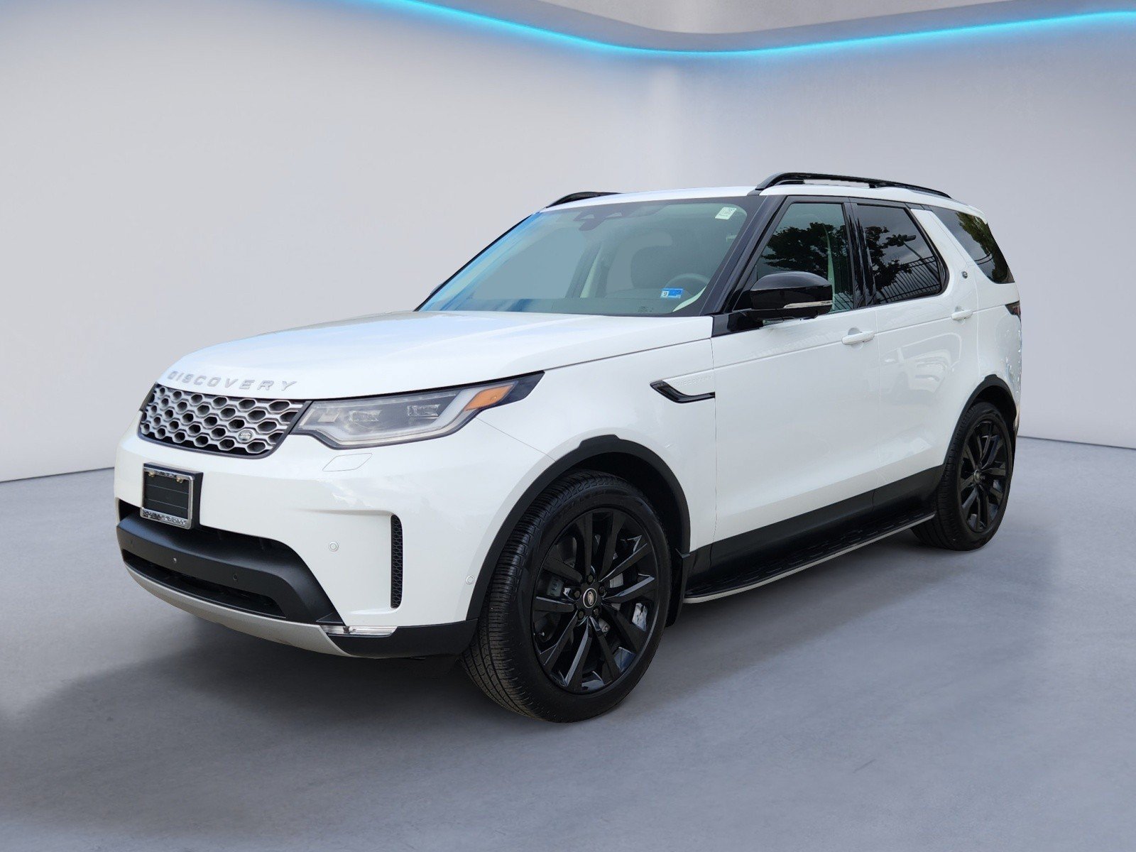 Certified 2026 Land Rover Discovery S Sport Utility