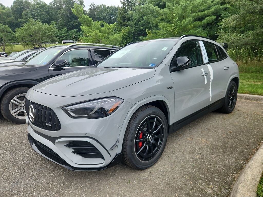 New 2026 Mercedes-Benz GLA 35 AMG Sport Utility