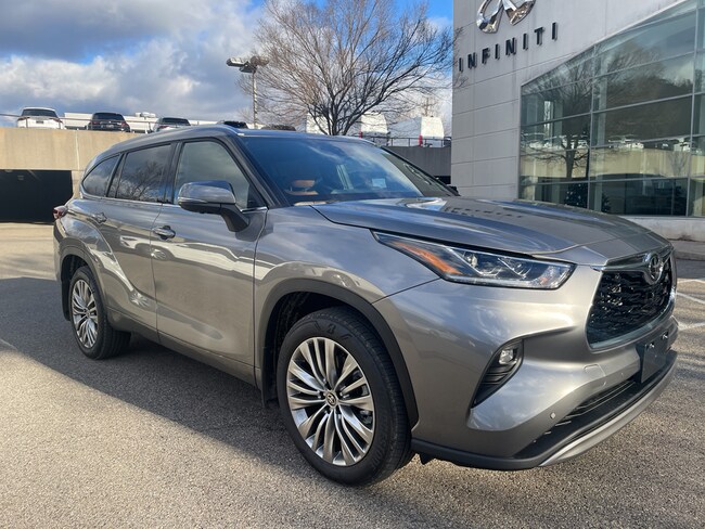 2026 Toyota Highlander Platinum Sport Utility