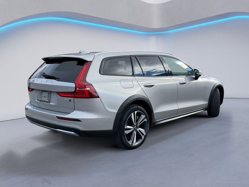 New 2025 Volvo V60 Cross Country Plus Wagon