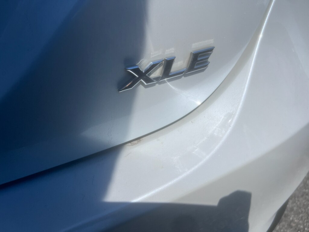 Used 2018 Toyota Camry XLE V6 Sedan