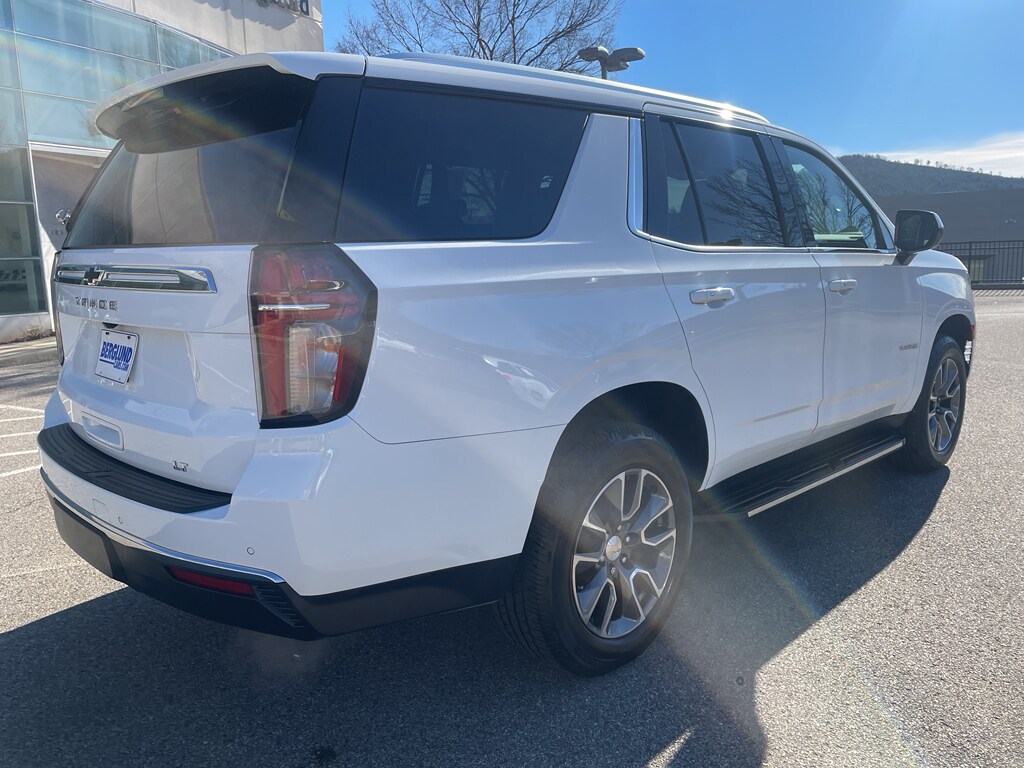 2022 Chevrolet Tahoe LT photo 3
