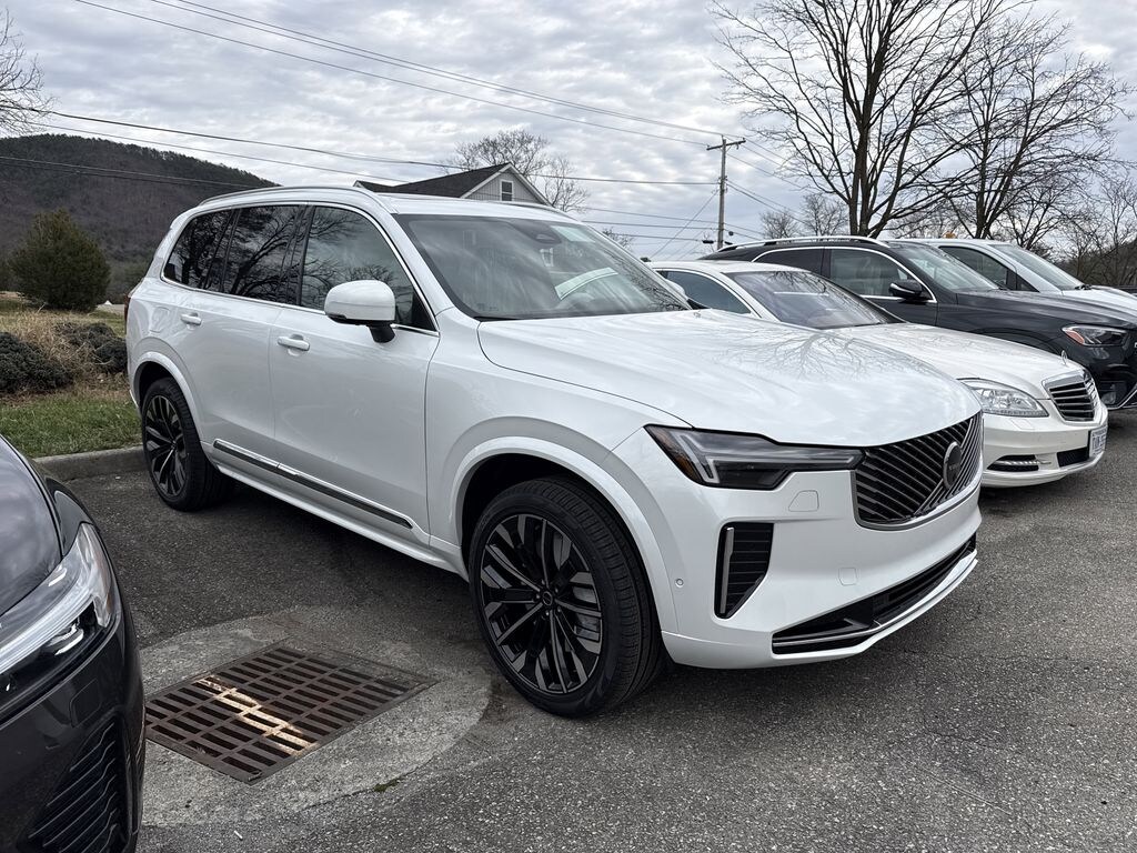 New 2026 Volvo XC90 Plus Sport Utility