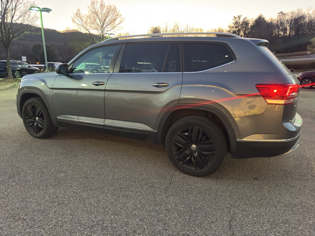Used 2019 Volkswagen Atlas 3.6L V6 SEL Sport Utility