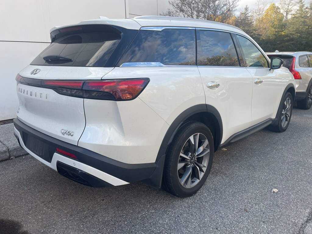 Used 2025 INFINITI QX60 Luxe Sport Utility