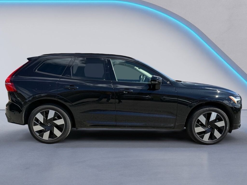 Used 2025 Volvo XC60 Plus Sport Utility