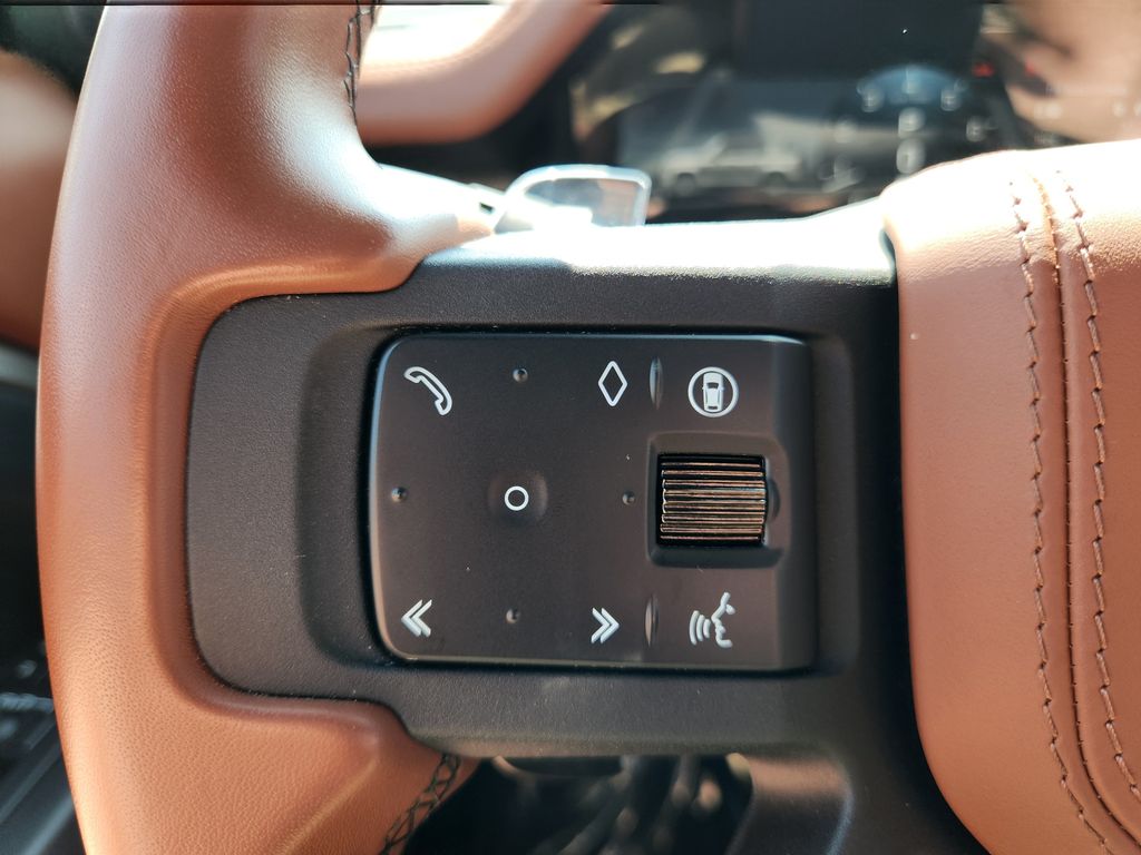 2025 Land Rover Defender Octa - Photo 33