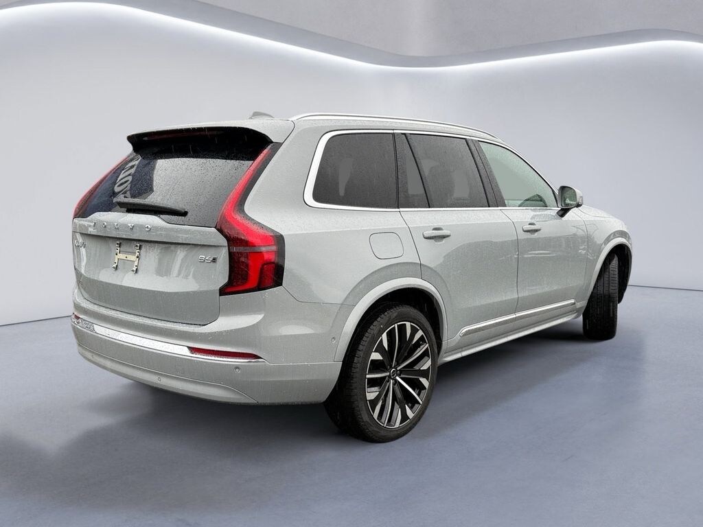 New 2026 Volvo XC90 Plus Sport Utility