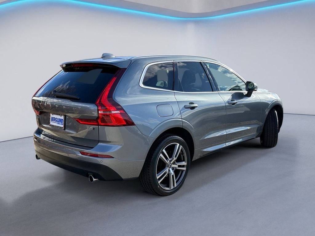 Used 2021 Volvo XC60 Momentum Sport Utility