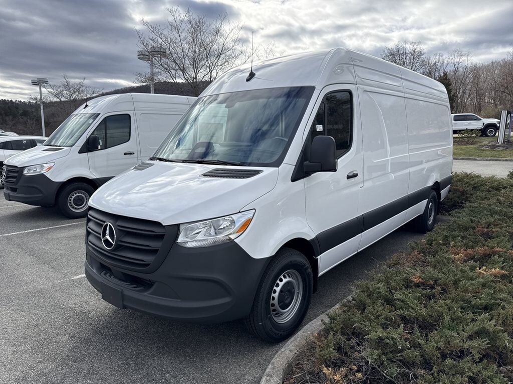 New 2026 Mercedes-Benz Sprinter 2500 High Roof 4-Cyl Diesel HO Cargo Van