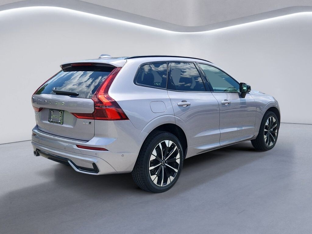 New 2026 Volvo XC60 Plus Sport Utility