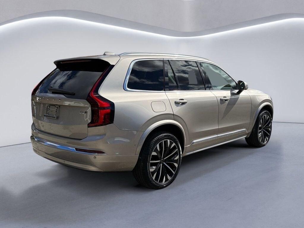 New 2026 Volvo XC90 Ultra SUV
