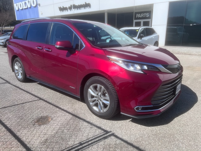 2021 Toyota Sienna Limited Passenger Van