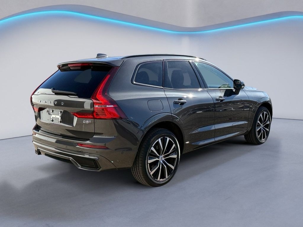 Used 2025 Volvo XC60 Plus Sport Utility