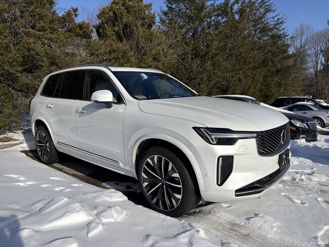 2025 Volvo XC90 Plus Sport Utility