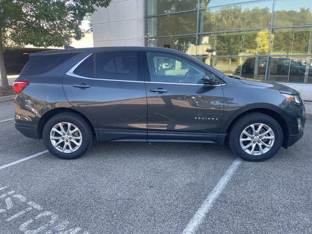 Used 2020 Chevrolet Equinox LT with VIN 2GNAXUEV1L6227390 for sale in Roanoke, VA