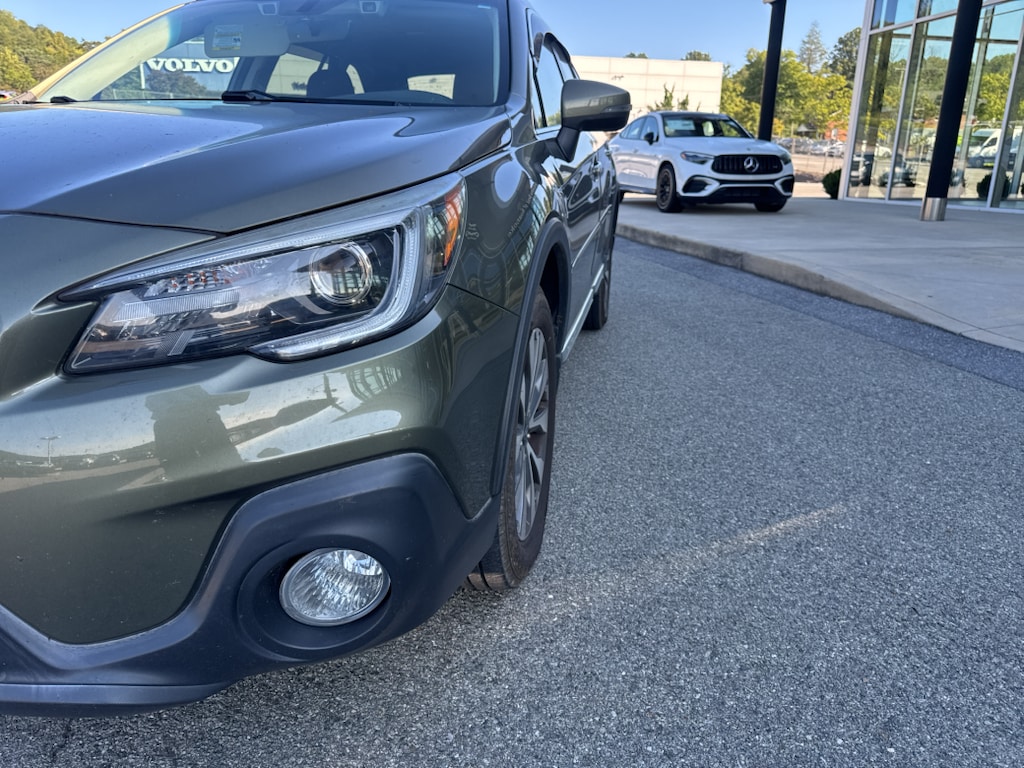 Used 2018 Subaru Outback Touring Sport Utility