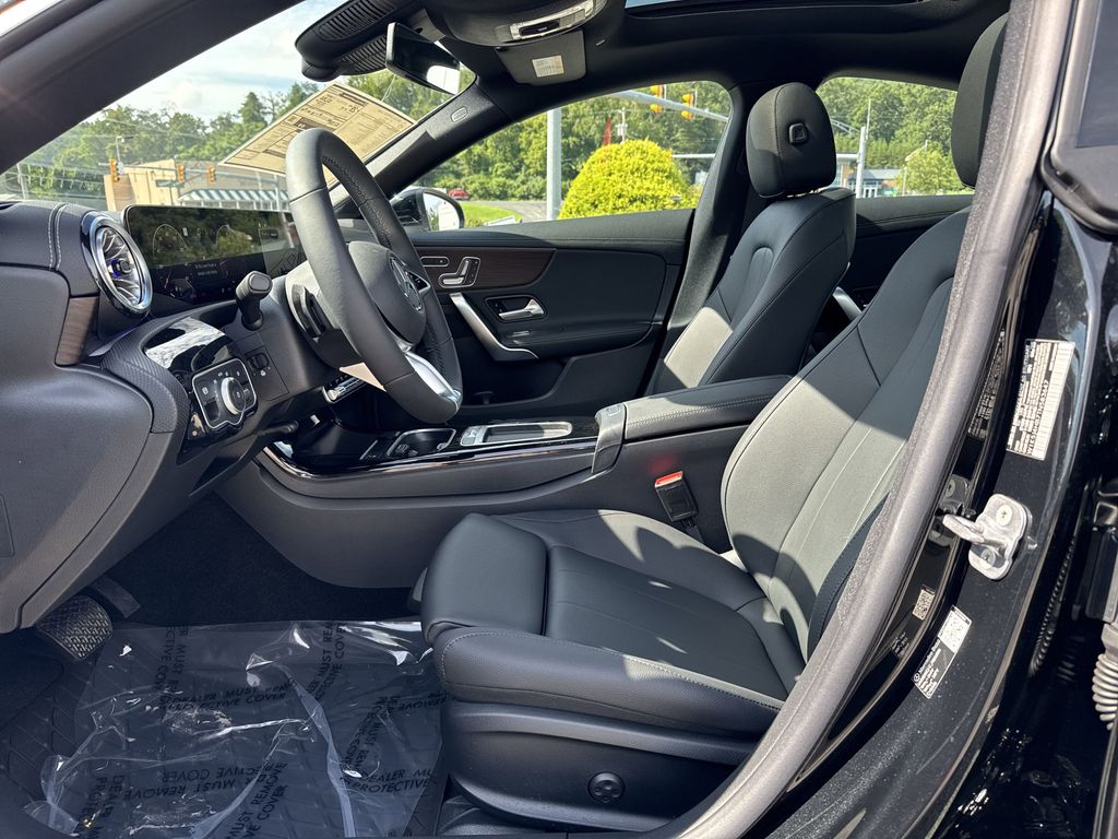 2026 Mercedes-Benz CLA CLA 250 - Photo 9